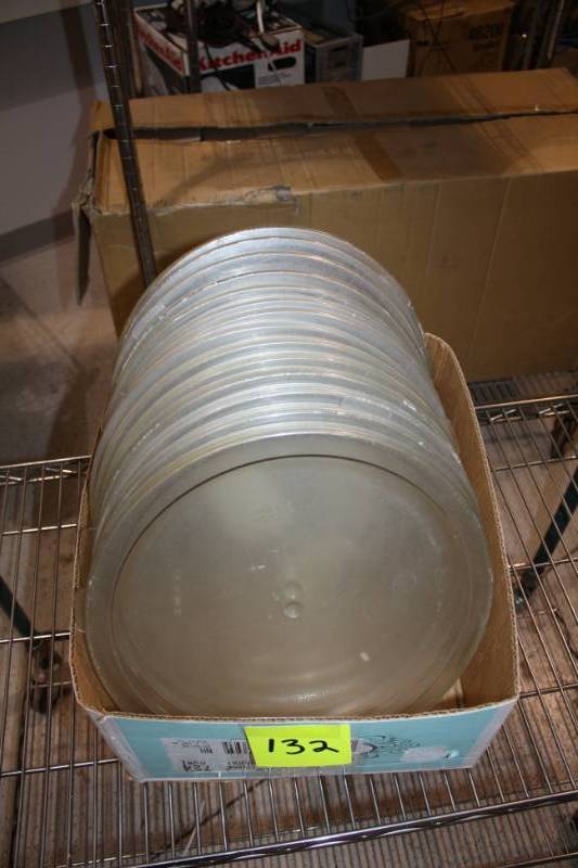 lot 132 image: Plastic Lids