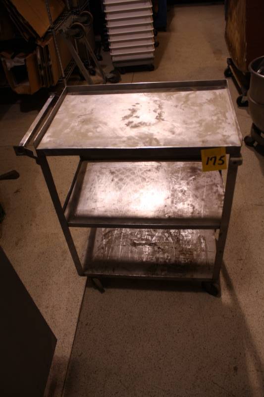 lot 175 image: Cart