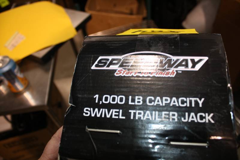 lot 284 image: Trailer Jack