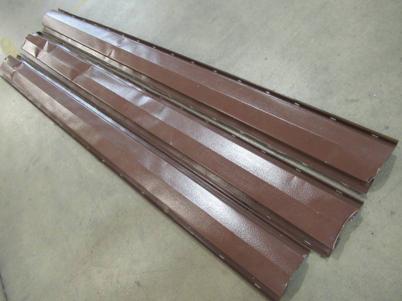 lot 67 image: 3 Air Vent Aluminum Continuous Unfiltered Ridge Vent Measures 8 X 6 Cap. RV800080