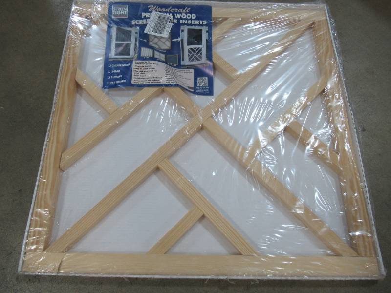 lot 128 image: SCREEN TIGHT WCNDINS36 Chippendale-Style Wooden Insert for Door, 36, WCNDINS36