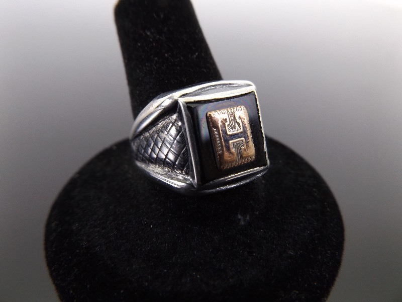 lot 85 image: .925 Sterling Silver and 10K Yellow Gold Letter H Ring&nbspSz 8.5