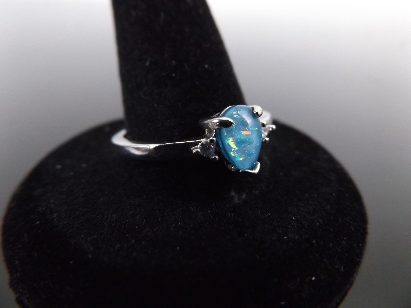 lot 93 image: .925 Sterling Silver Light Blue Opal Cabochon Ring Sz 10