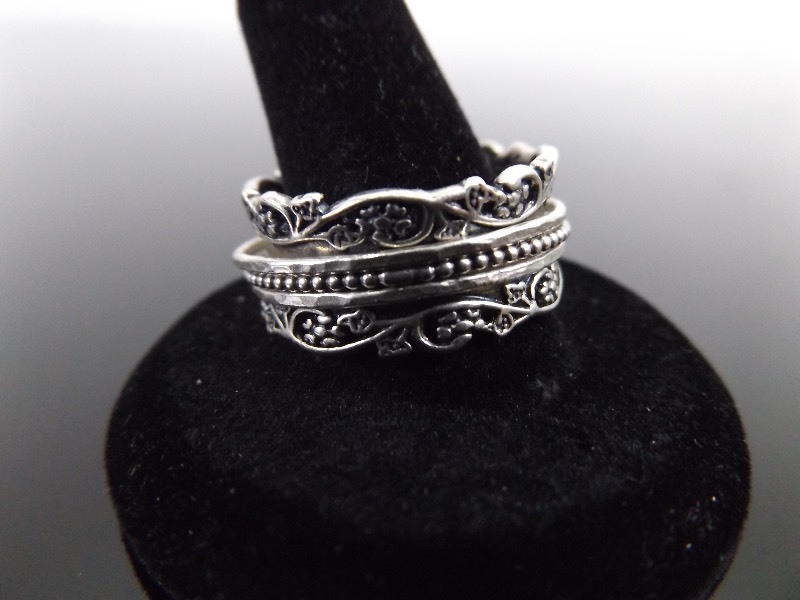 lot 95 image: .925 Sterling Silver PZ Israel Spinner Ring&nbspSz 11