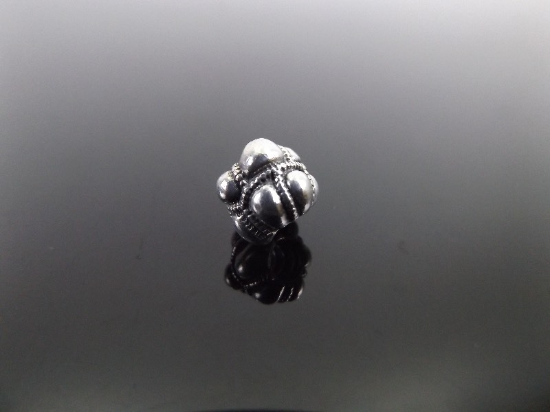 lot 138 image: PANDORA .925&nbspALE Tracks of Life Charm