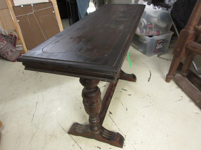 lot 503 image: VINTAGE SIDE TABLE
