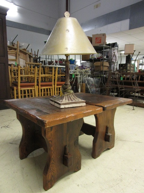 lot 521 image: PAIR OF TABLES WITH LAMP