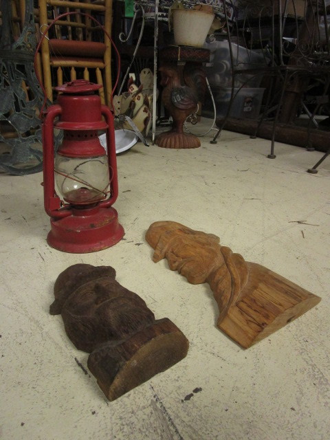 lot 529 image: WOOD CARVINGS AND LANTERN