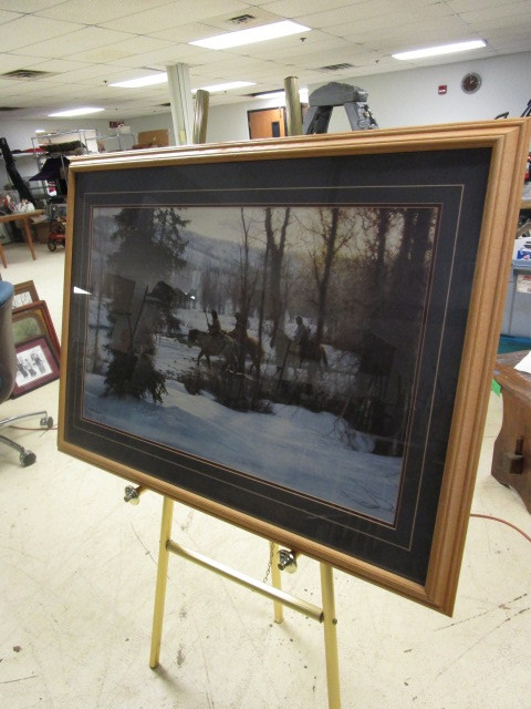 lot 559 image: INDIANS ON HORSEBACK PRINT