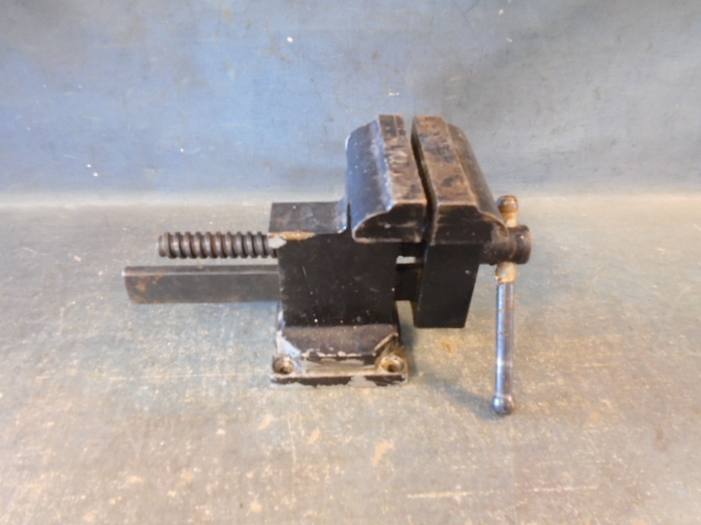 Bench Vise