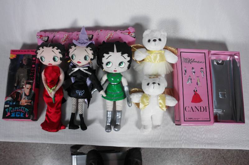 Betty Boop and Vanilla Ice
