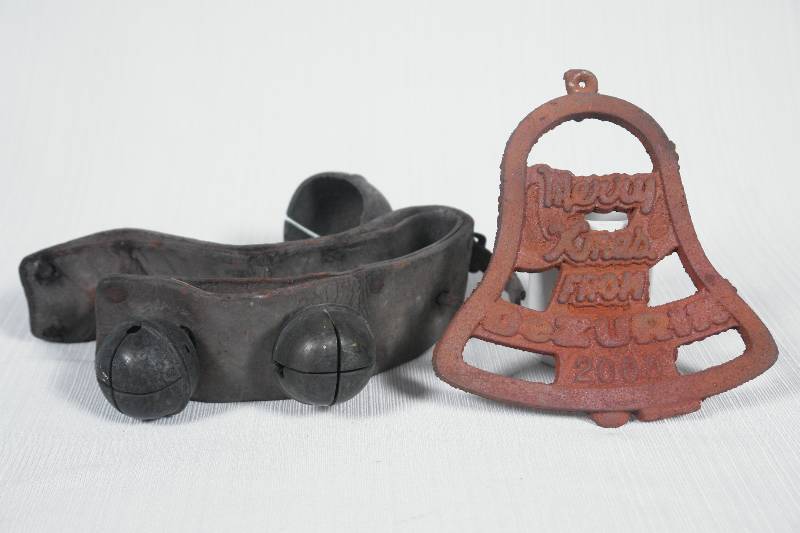Antique Sleigh Bells &amp DeZurik Christmas Trivet