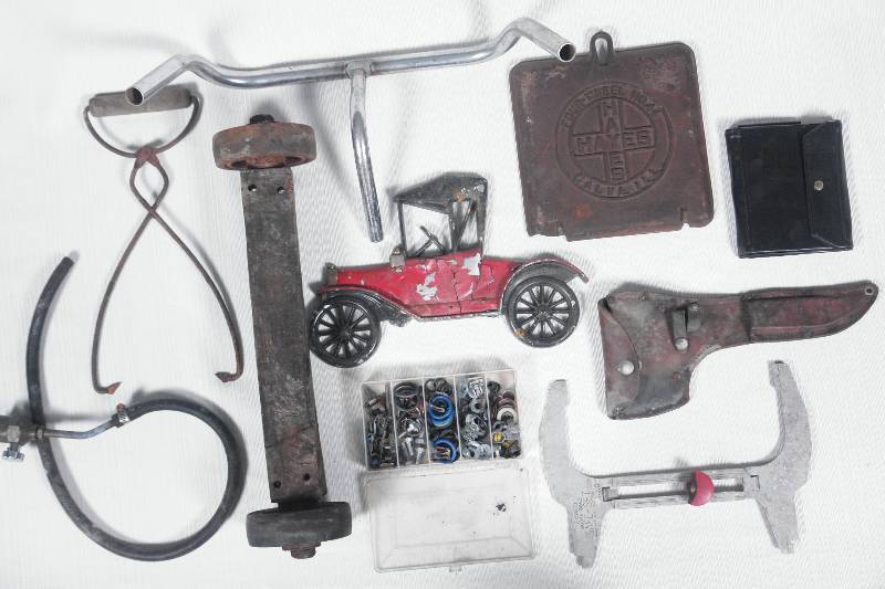 Metal lot