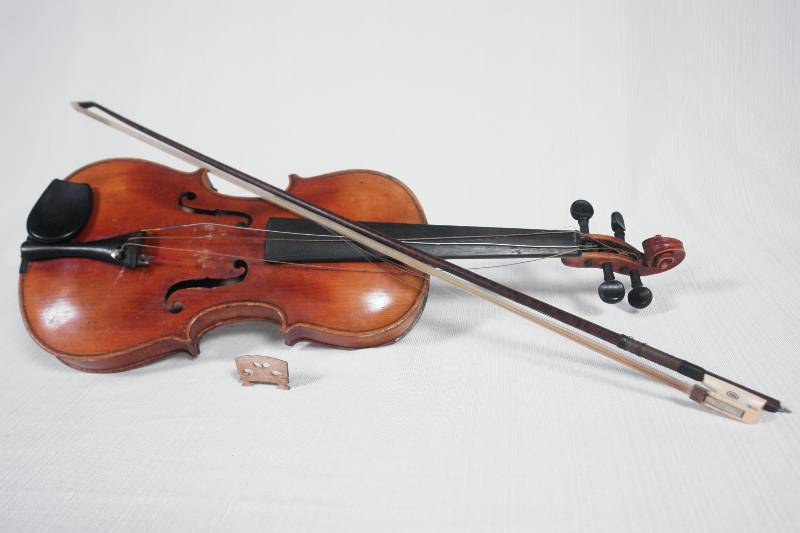 Antique Violin with Bow in Case