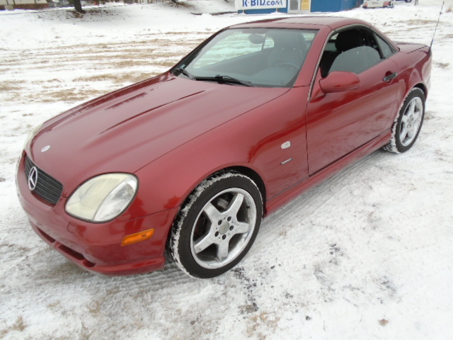2000 Mercedes-Benz SLK230 Convertible