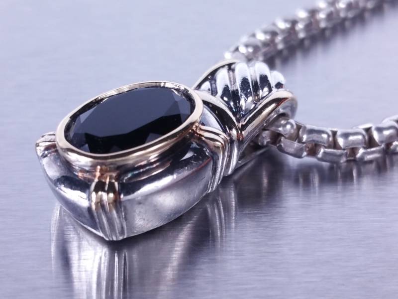 Beautiful Levian Designer Necklace & Pendant in 18k Gold & Sterling