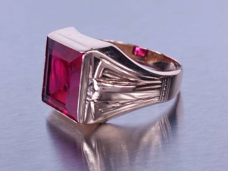 Mens Handsome 5ct Estate Ring in Solid Yellow Gold