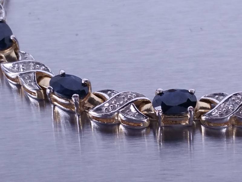 Beautiful Sapphire and Diamond Tennis Bracelet