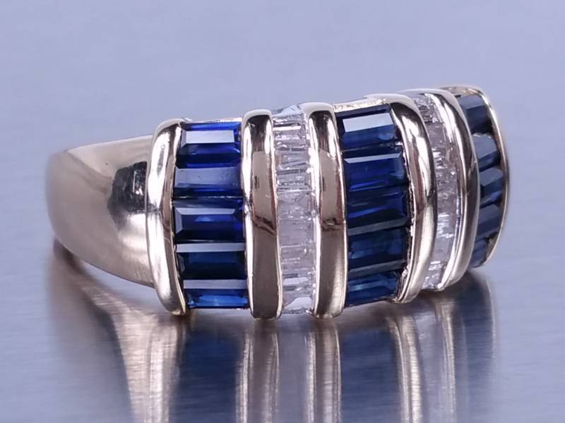 Natural Sapphire & Diamond Estate Ring 14k