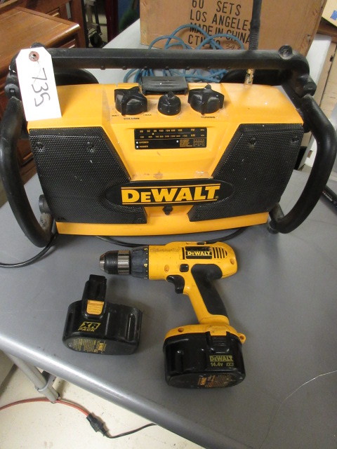 lot 735 image: DeWALT DRILL, 2 BATTERIES & BOOMBOX RADIO  1 HOUR QUICK BATTERY CHARGER COMBO