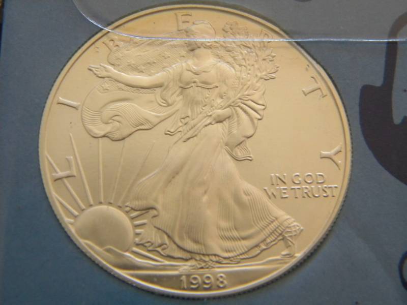 1998 American Silver Eagle - 1 Troy Oz. Fine (.999) Silver