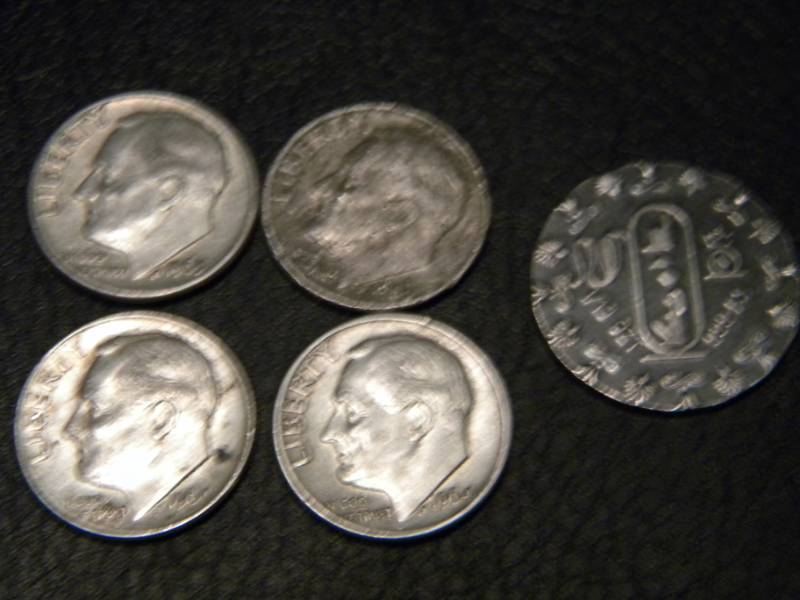 4 Roosevelt Silver Dimes & Nefertiti 110 Troy Oz. Silver Round