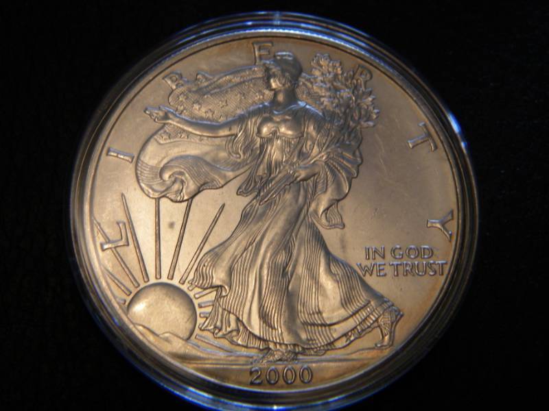 2000 American Silver Eagle - 1 Troy Oz. Fine (.999) Silver
