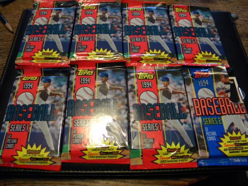 8 Topps Baseball Card Packs