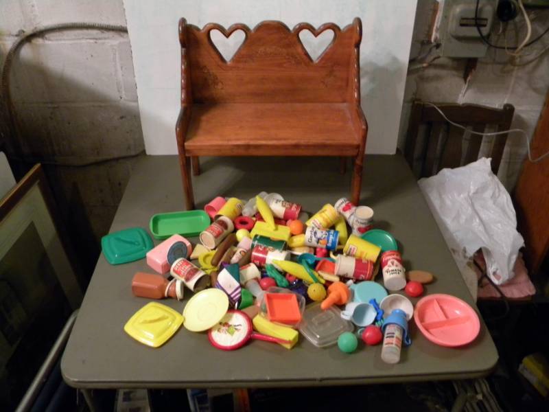 Large Wood Doll Bench & Childrens Play Food Items