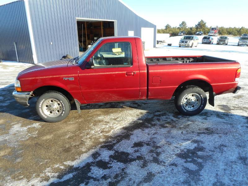lot 2 image: 1998 Ford Ranger XLT