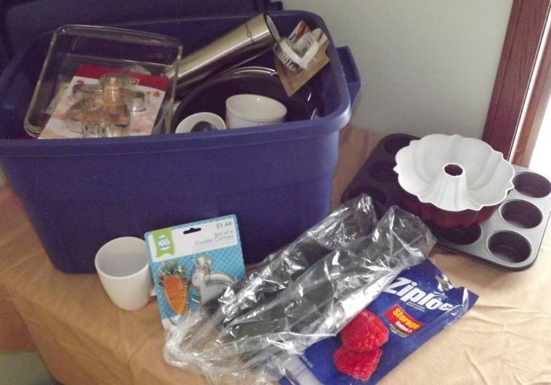 Assorted Kitchenware