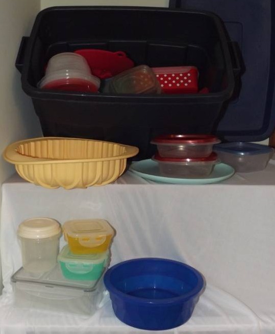 Assorted Kitchenware