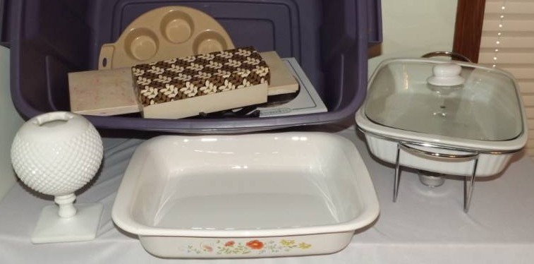 Assorted Kitchenware