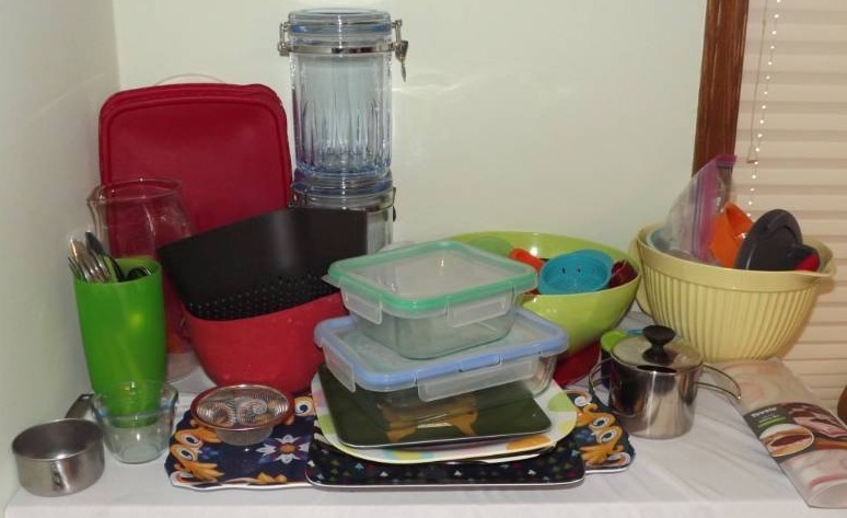 Assorted Kitchenware