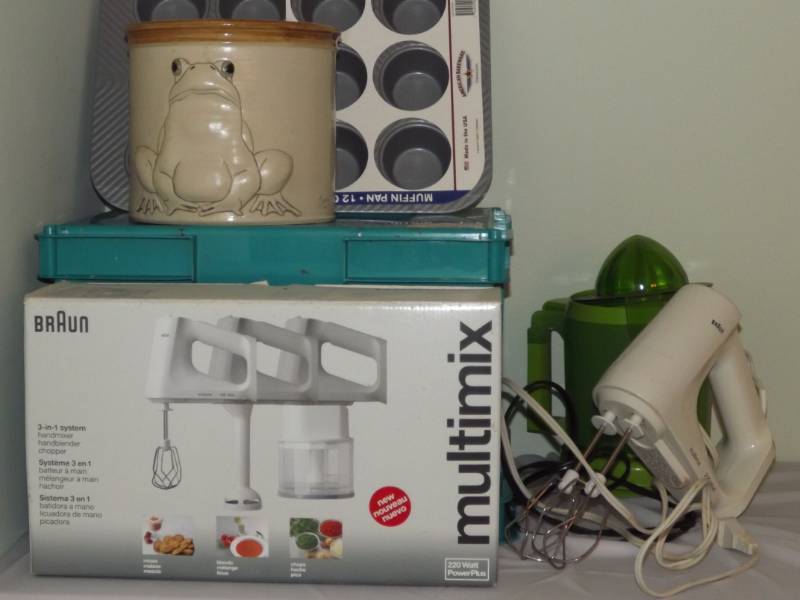 Assorted Kitchenware