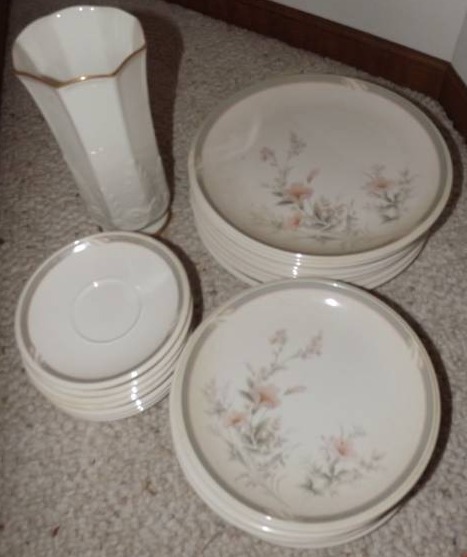 Noritake Plates
