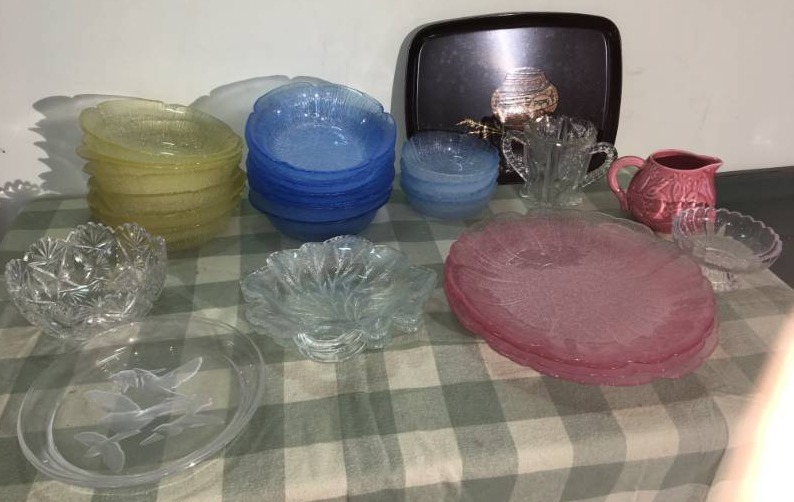 Assorted Glassware