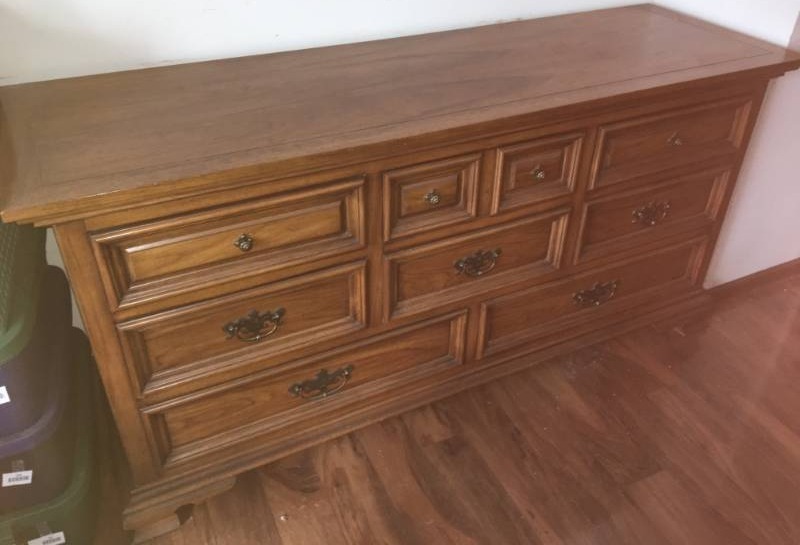 Dresser