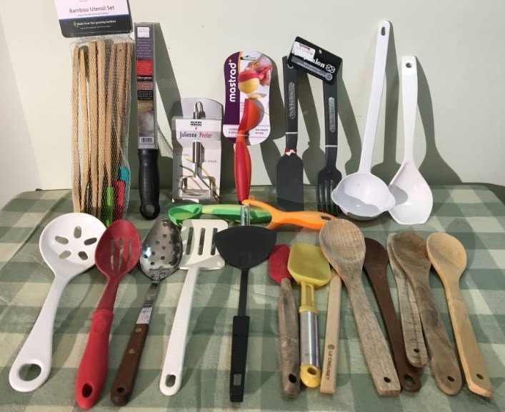 Assorted Kitchen Utensils