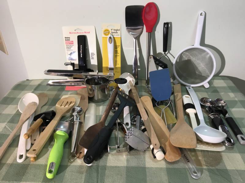 Assorted Kitchen Utensils
