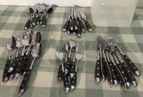 Silverware Set