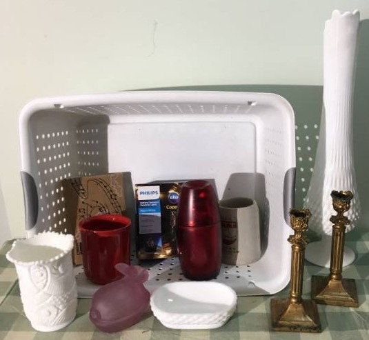 Dishware and Home Dcor
