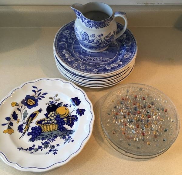 Dishware