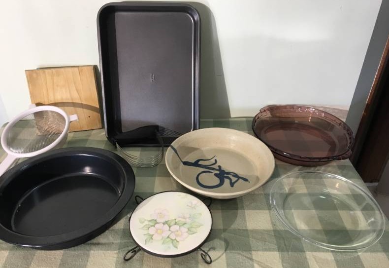 Assorted Kitchenwares