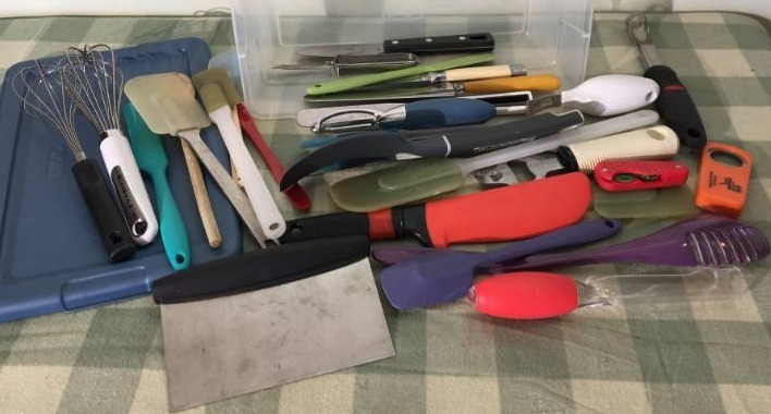 Assorted Kitchen Utensils