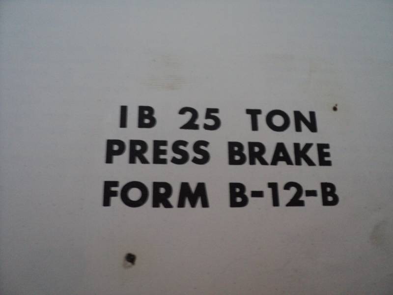 lot 165 image: Vintage Machine Shop Tool Manual N...