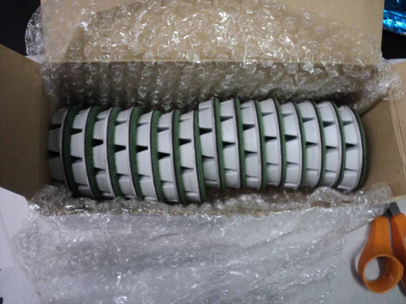 lot 241 image: 3 Wet Resin Concrete Floor Polishi...