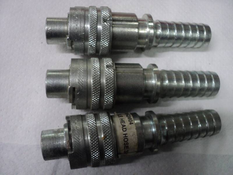 lot 242 image: Dix-Lock DM4 Steel Quick Coupling -...