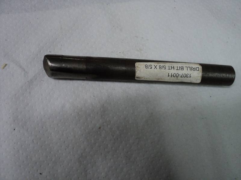 lot 304 image: 58 x 5 Carbide Tipped Drill Bit-...