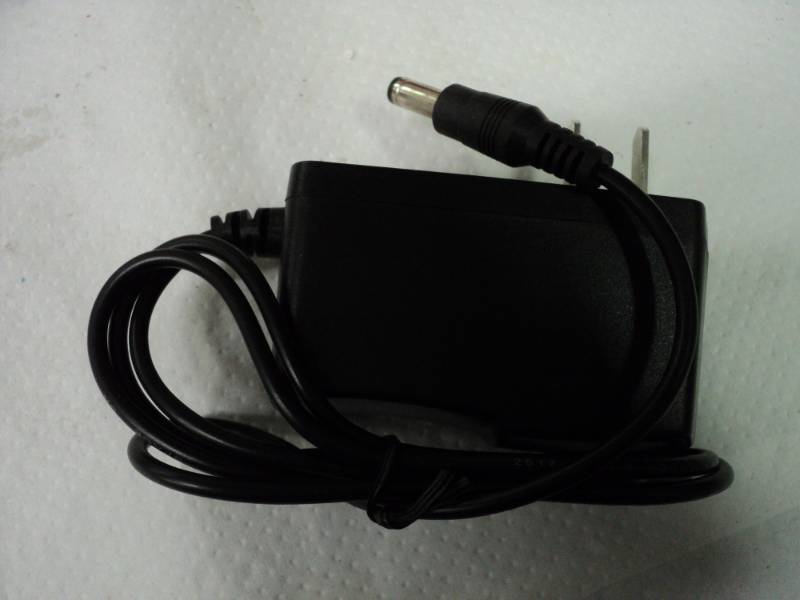 lot 332 image: Aardwolf Battery Charger for AVLP4 ...